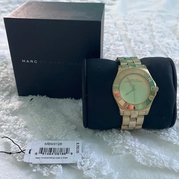 Marc By Marc Jacobs | Accessories | Marc By Marc Jacobs Gold  display picture 1